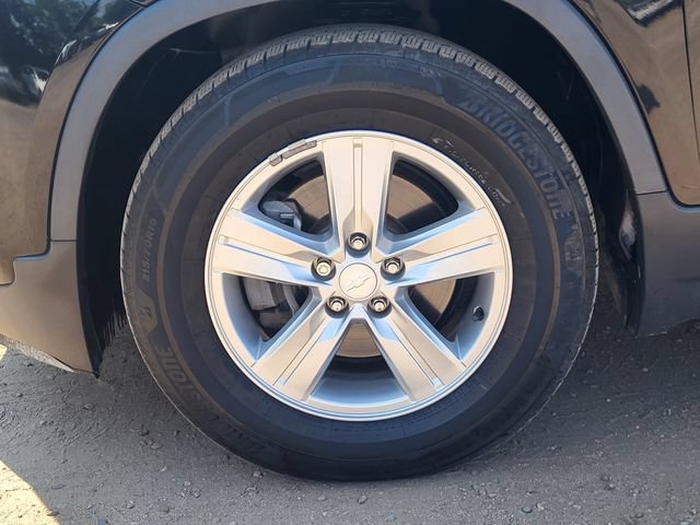 Used 2020 Chevrolet Trax LT FWD image 10