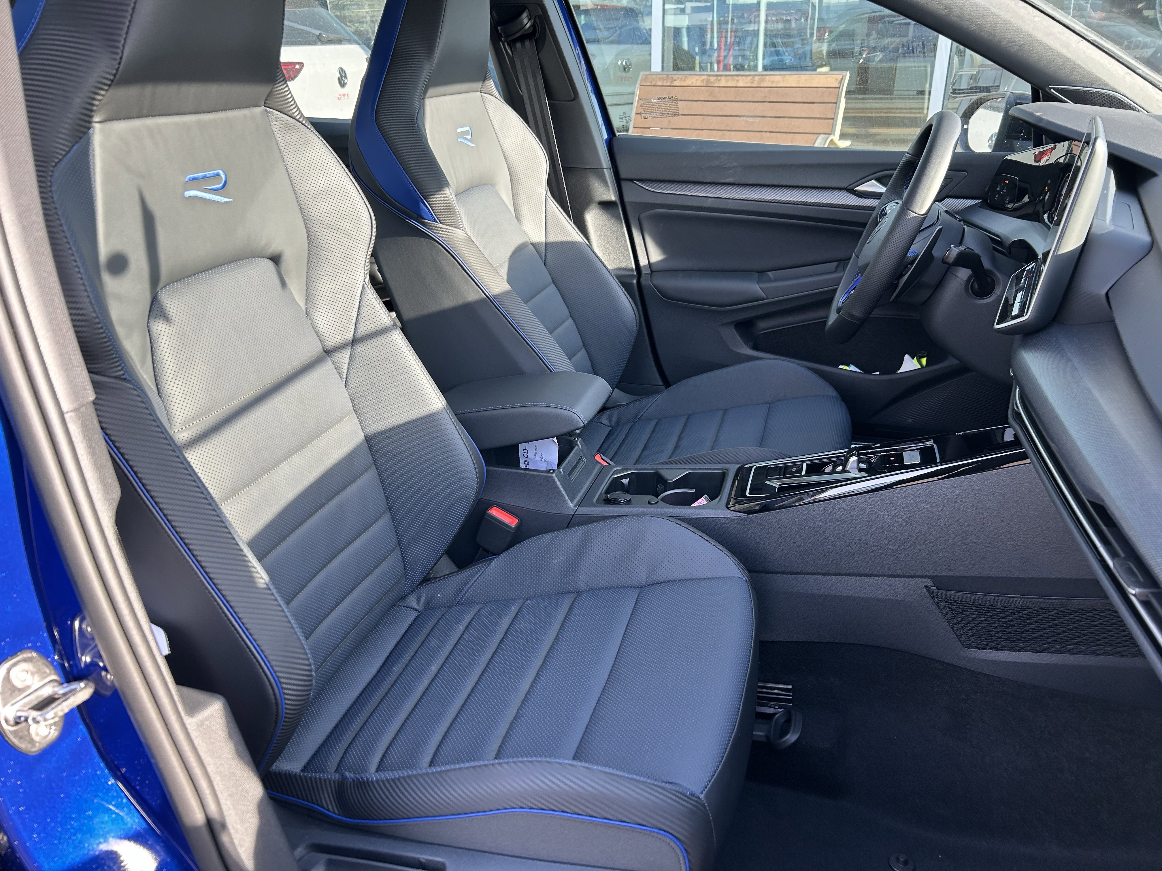 New 2026 Volkswagen Golf 2.0T image 27