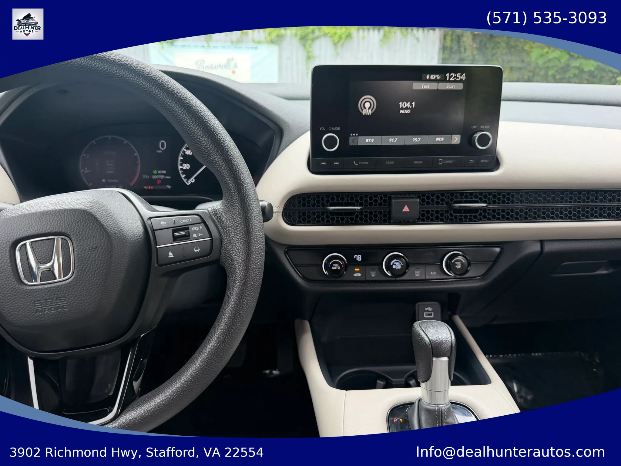 Used 2023 Honda HR-V LX image 31