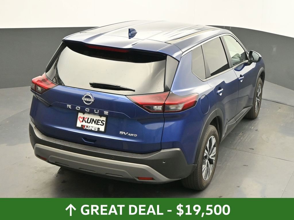 Used 2023 Nissan Rogue SV image 43