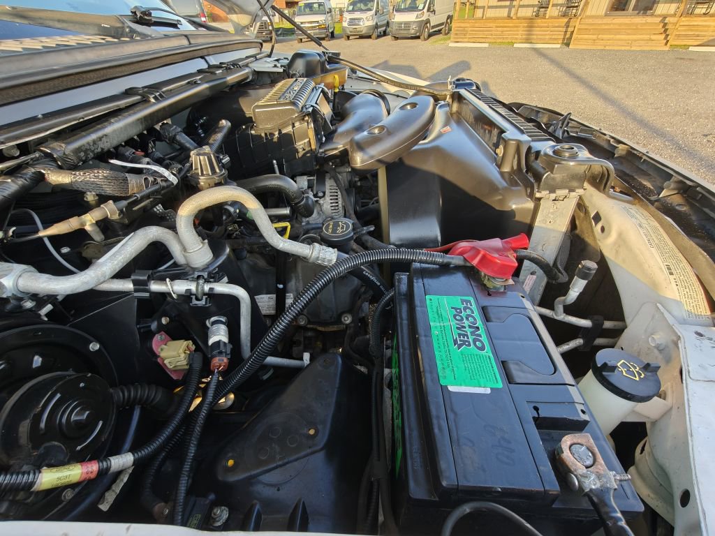 Used 2005 Ford F350 XL image 36