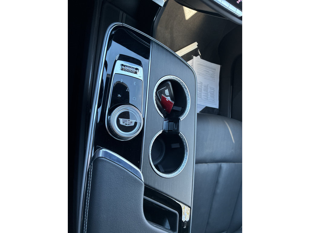 Used 2024 Cadillac Lyriq Luxury RWD image 34