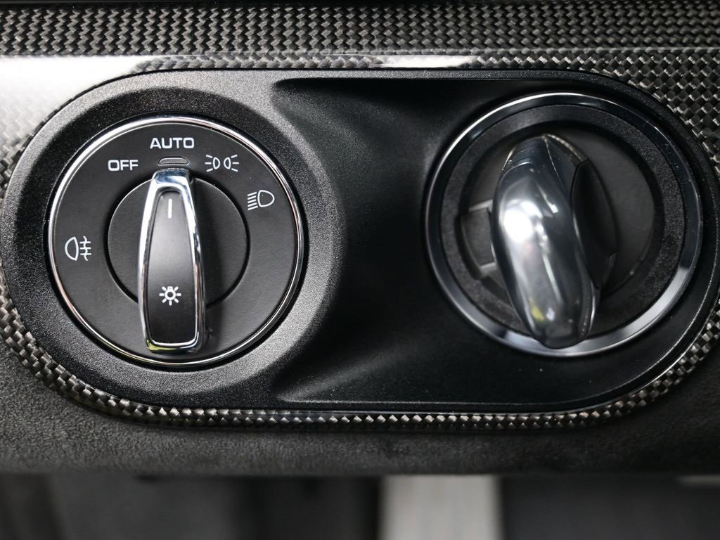 Certified 2019 Porsche 911 Targa 4 GTS image 21