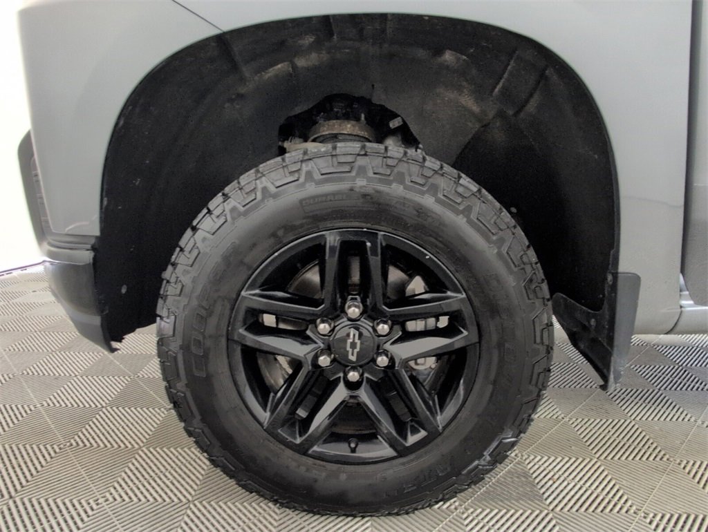 Used 2021 Chevrolet Silverado 1500 LT Trail Boss image 16
