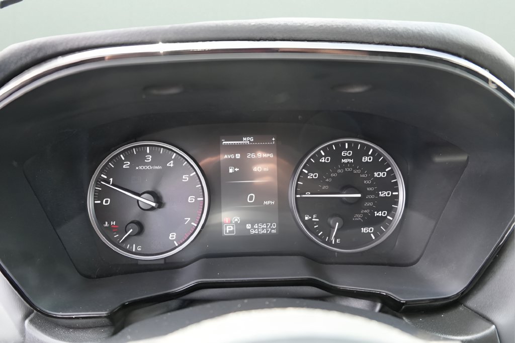 Used 2024 Subaru Outback Premium AWD/4WD image 18