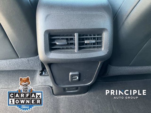 Used 2022 Chevrolet Equinox RS w/ Infotainment Package image 29