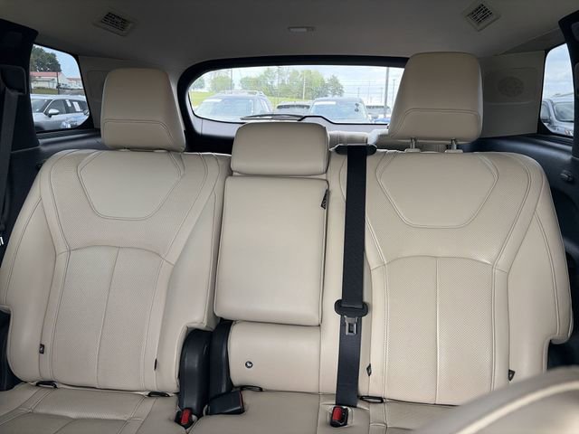 Used 2023 INFINITI QX60 Luxe w/ Cargo Package FWD image 23