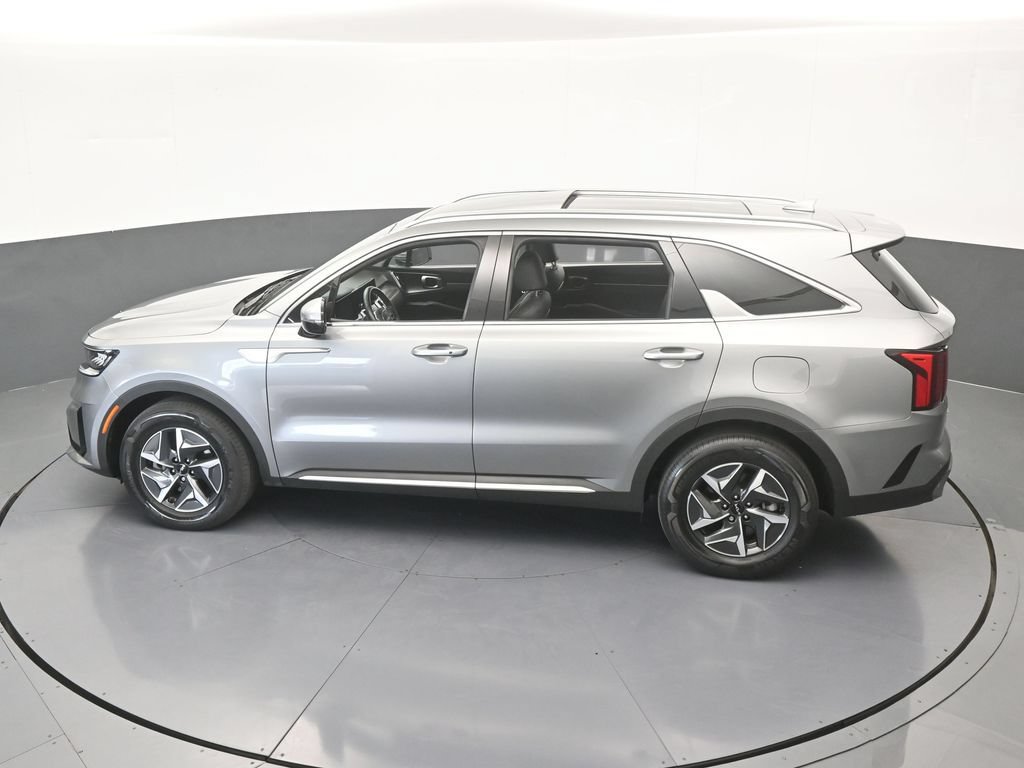 Used 2023 Kia Sorento EX w/ Panoramic Sunroof Package FWD image 54