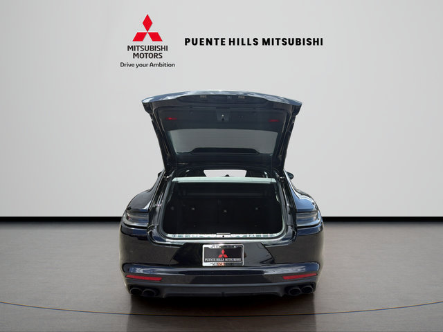 Used 2022 Porsche Panamera Platinum Edition w/ Sport Chrono Package RWD image 9