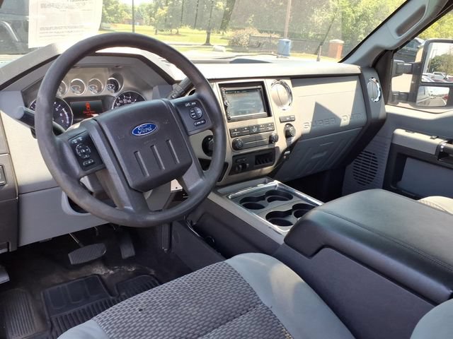 Used 2014 Ford F250 XLT w/ XLT Premium Package AWD/4WD image 5