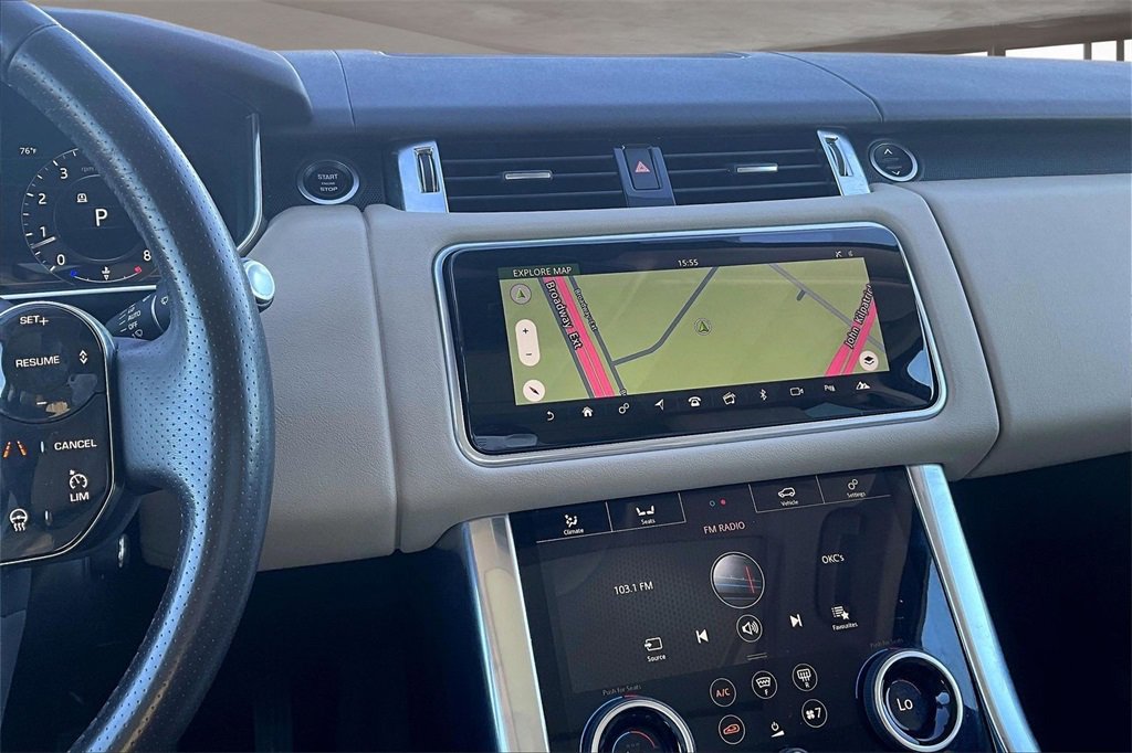 Used 2018 Land Rover Range Rover Sport HSE image 6