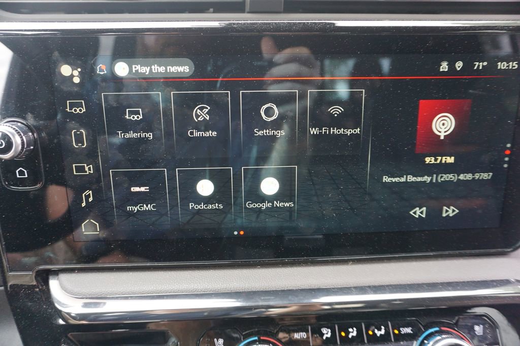 Used 2023 GMC Sierra 1500 AT4 w/ AT4 Premium Package image 11