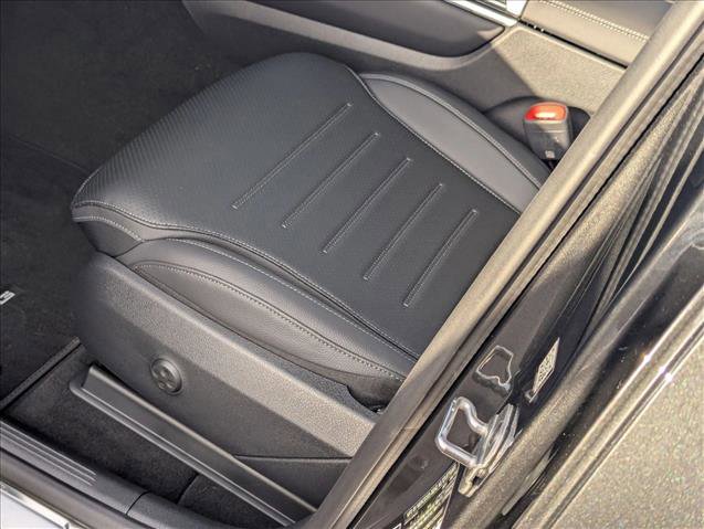 New 2026 Mercedes-Benz GLC 300 4MATIC image 4