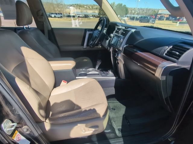 Used 2014 Toyota 4Runner Limited image 34
