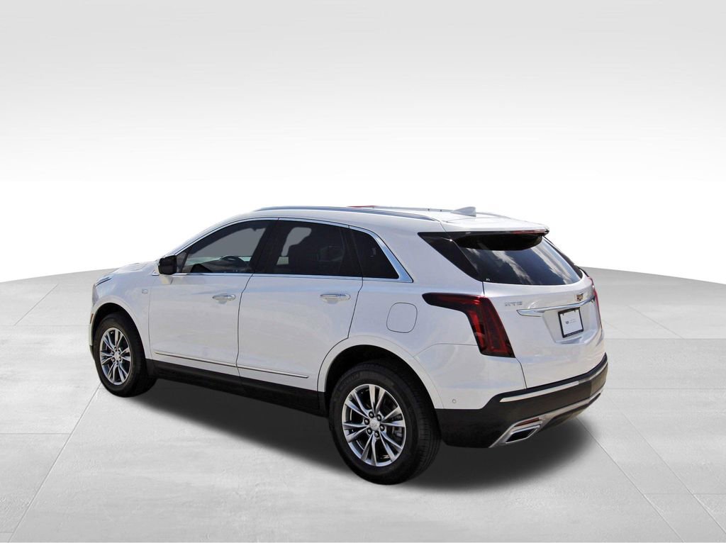 Used 2022 Cadillac XT5 Premium Luxury w/ Technology Package image 3