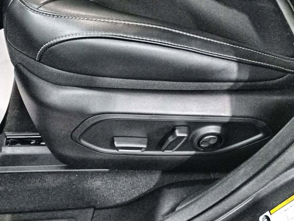 New 2026 Jeep Grand Cherokee Limited AWD/4WD image 16