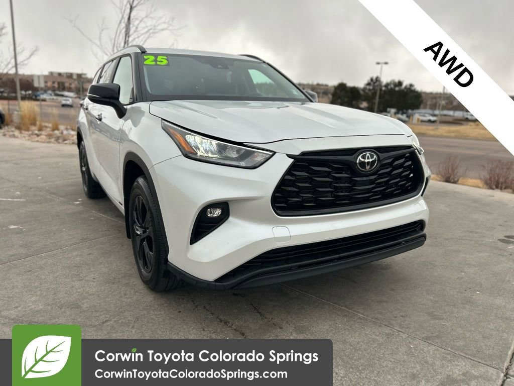 Used 2025 Toyota Highlander XLE
