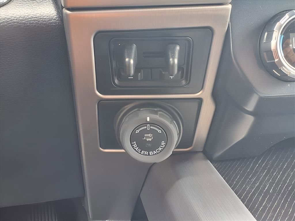 Used 2022 Ford F250 Platinum image 24