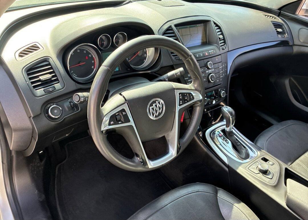 Used 2011 Buick Regal CXL w/ RL6 Preferred Equipment Group FWD image 32