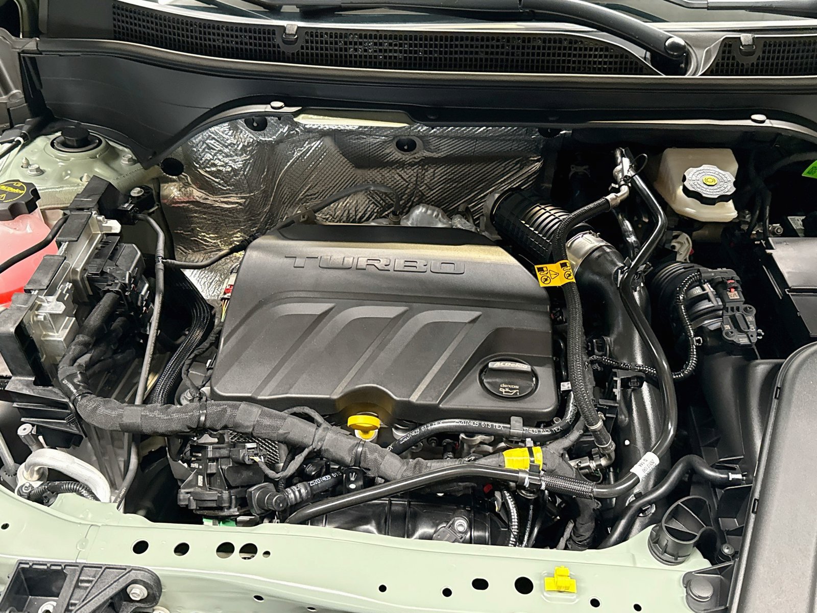 New 2026 Chevrolet Trax ACTIV w/ Sunroof Package FWD image 33