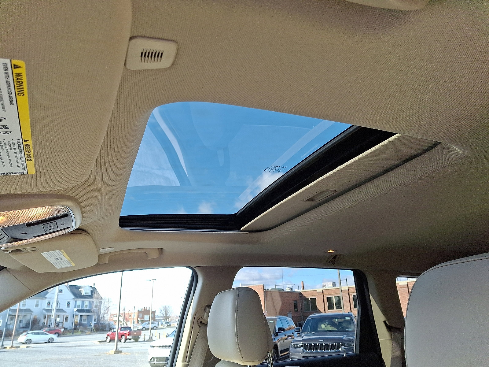 Used 2021 Jeep Grand Cherokee Limited image 16