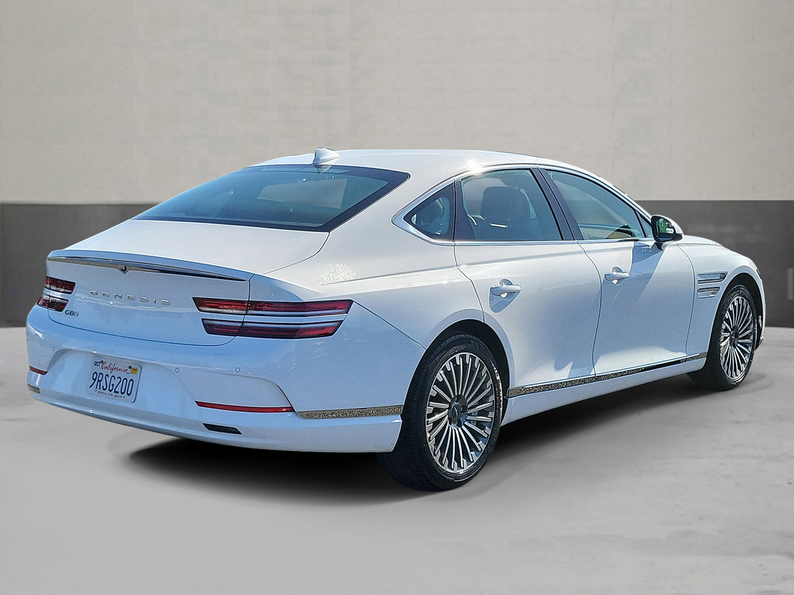 Used 2024 Genesis G80 Advanced image 2