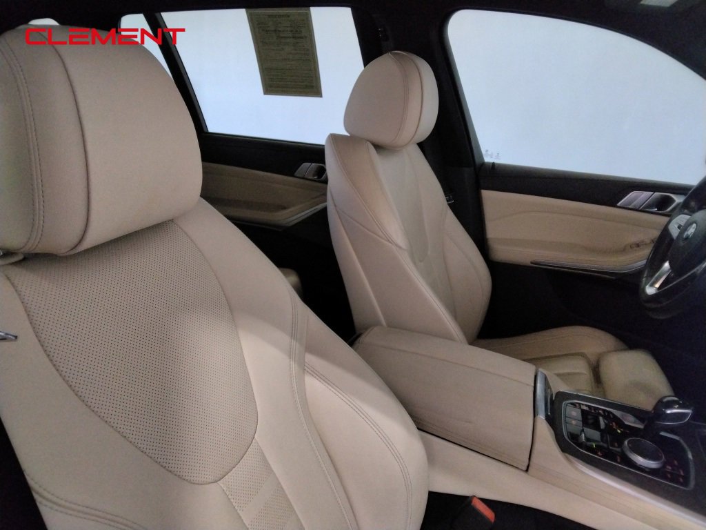 Used 2021 BMW X7 xDrive40i w/ Premium Package image 47