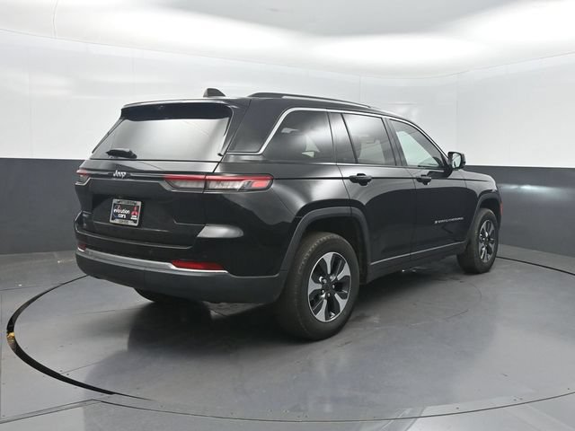 Used 2022 Jeep Grand Cherokee Limited 4xe w/ Luxury Tech Group II AWD/4WD image 33