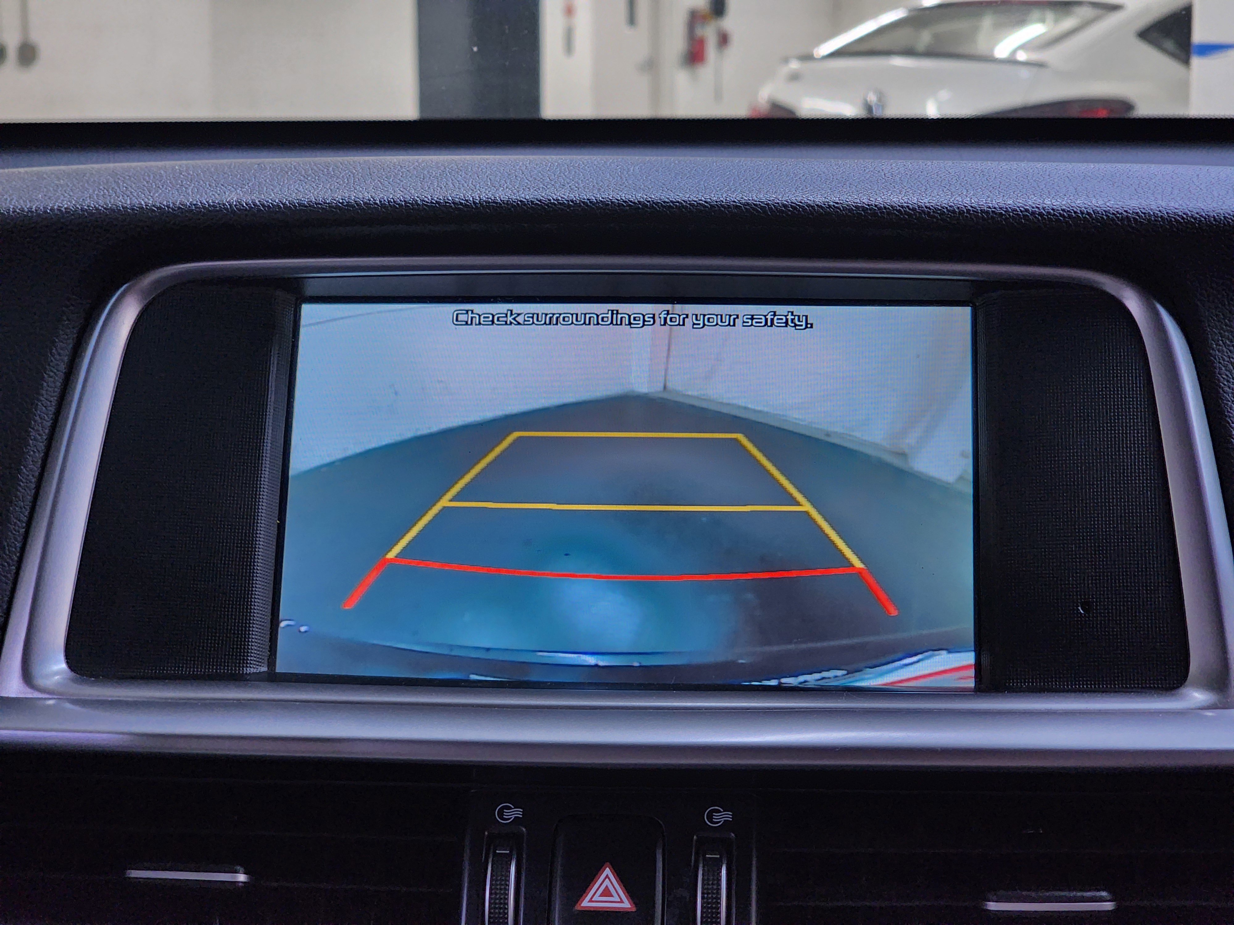 Used 2019 Kia Optima S image 25