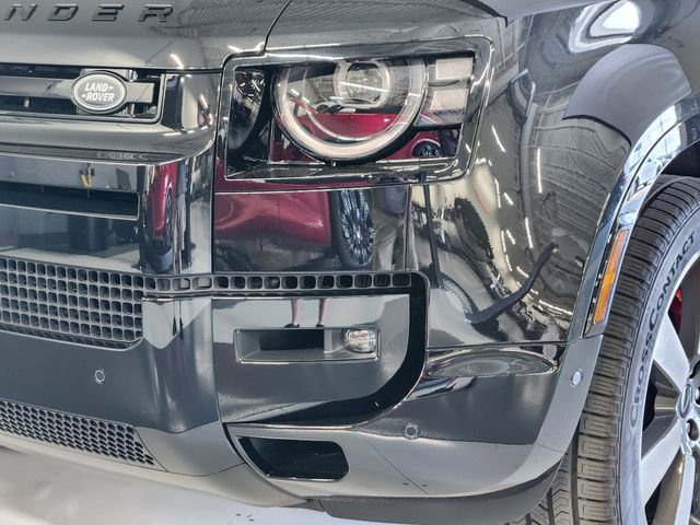 New 2026 Land Rover Defender 110 X image 12