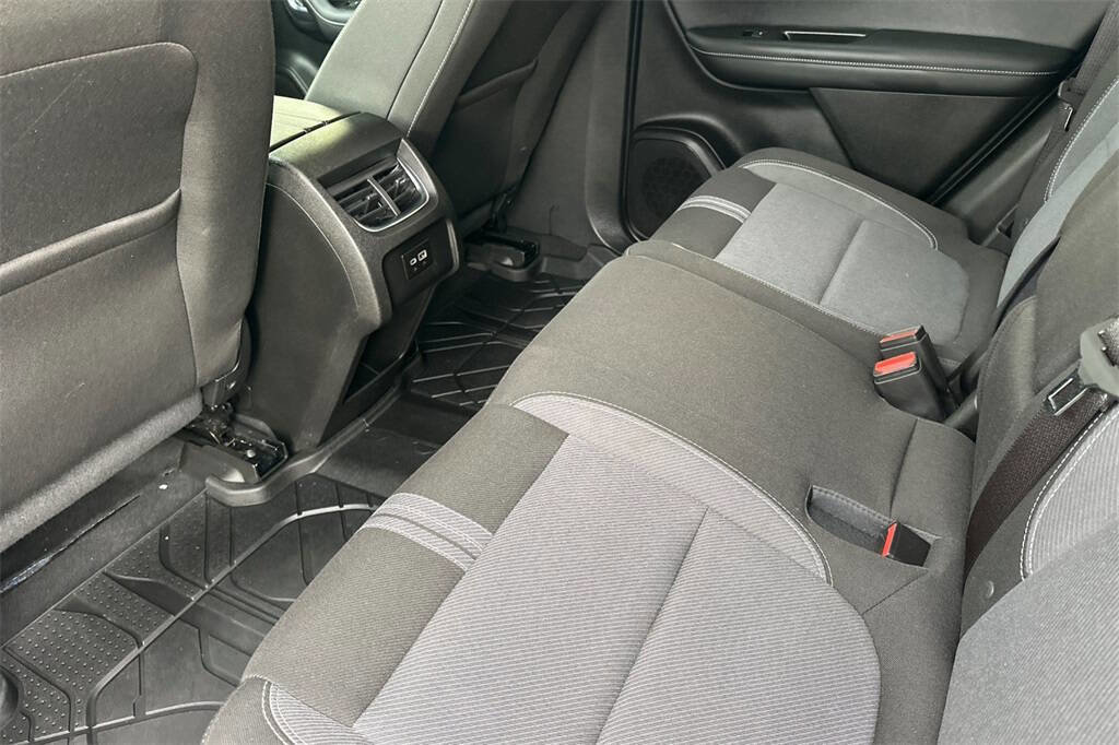 Used 2023 Chevrolet Blazer LT w/ Convenience Package image 10