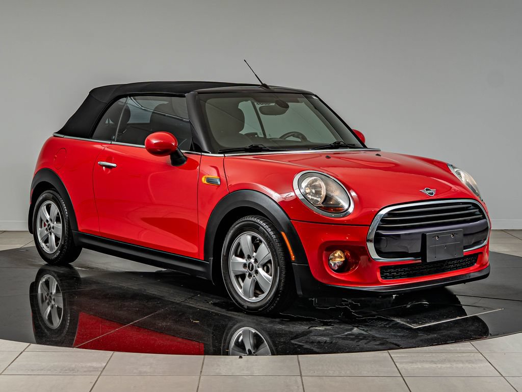 Used 2019 MINI Cooper Convertible FWD image 4