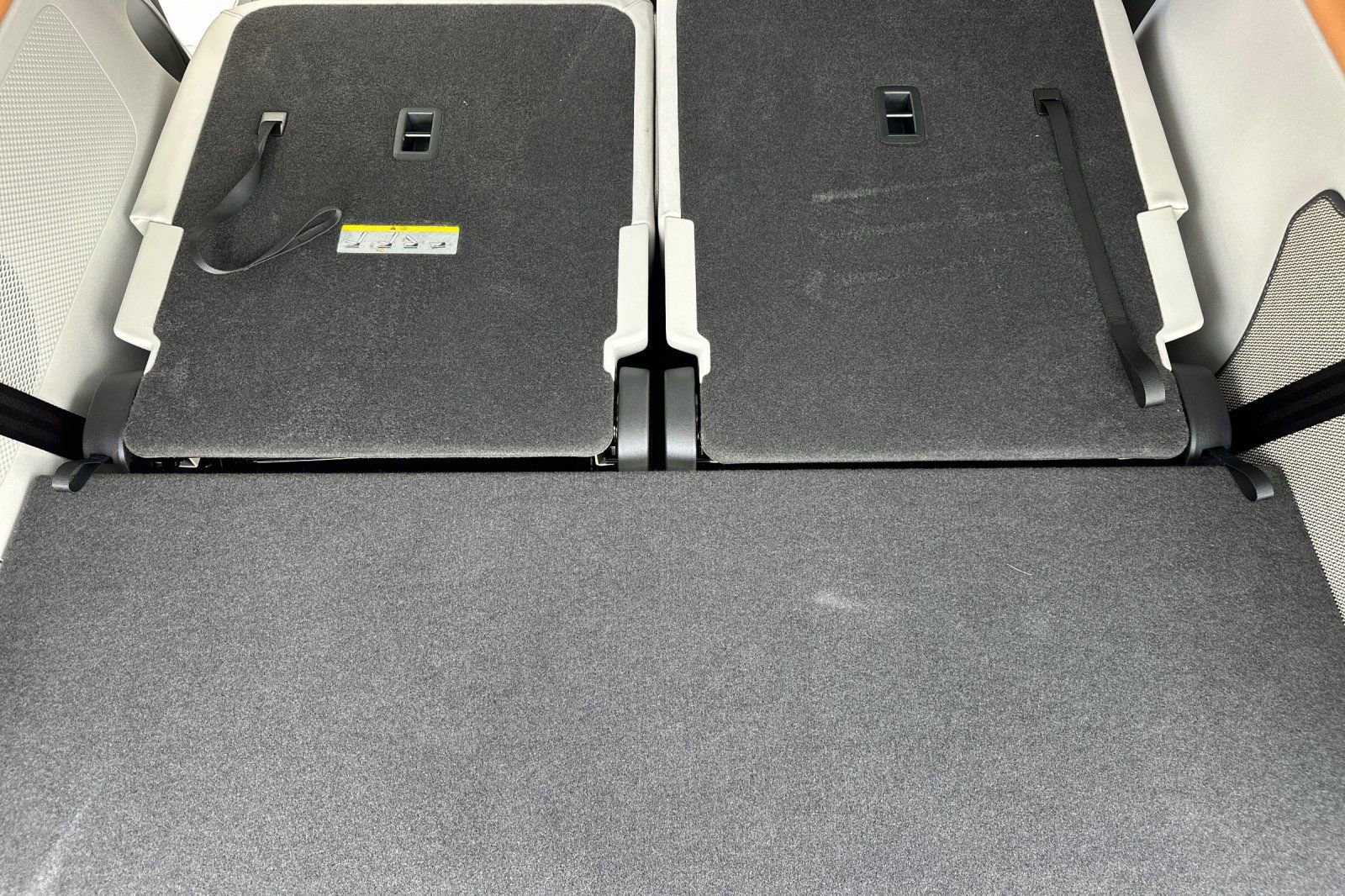 New 2025 Volkswagen ID. Buzz 1st Edition image 14