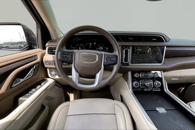 Used 2023 GMC Yukon Denali RWD image 8