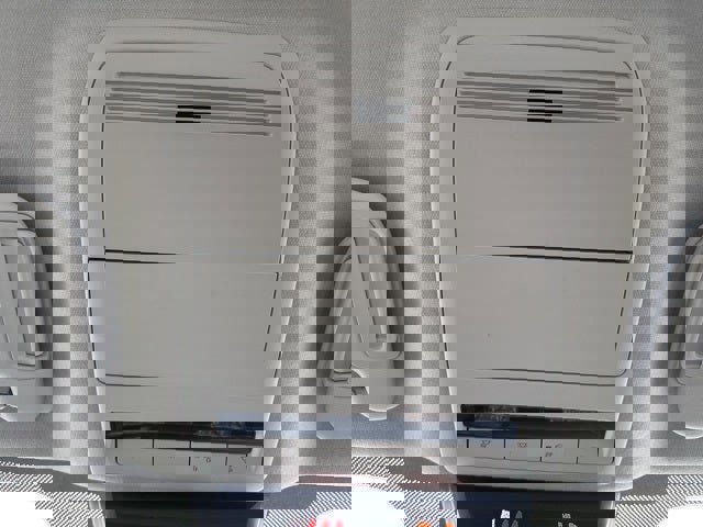 Used 2025 MAZDA MAZDA3 s image 23