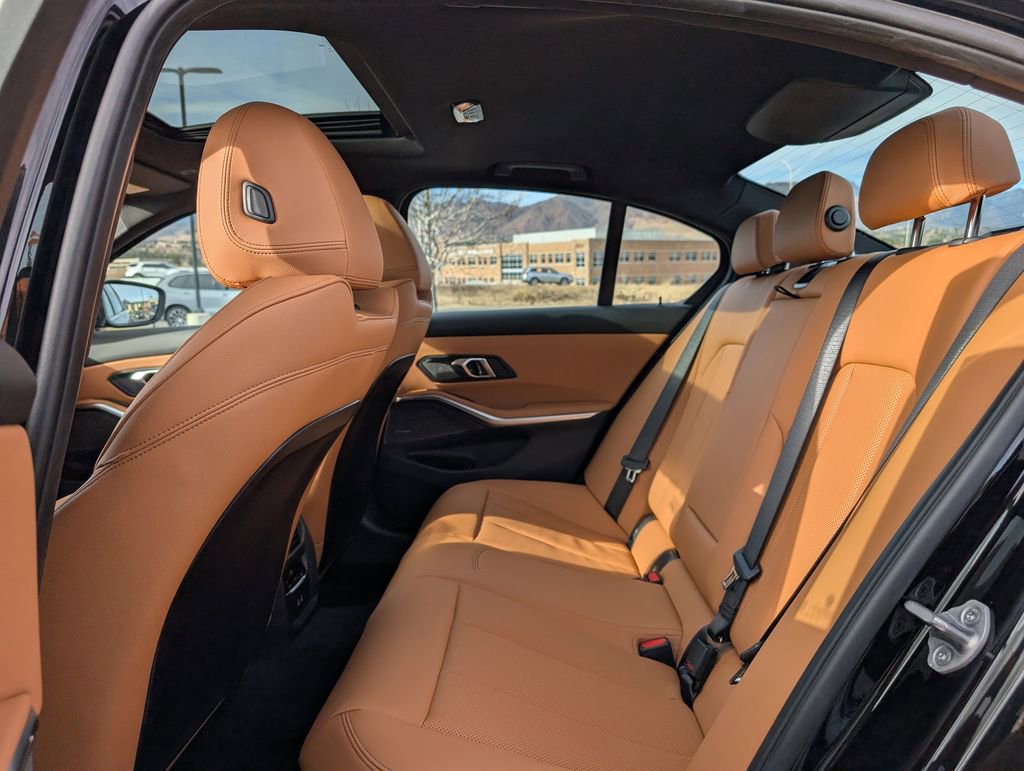 New 2026 BMW 330i xDrive Sedan w/ Premium Package image 17