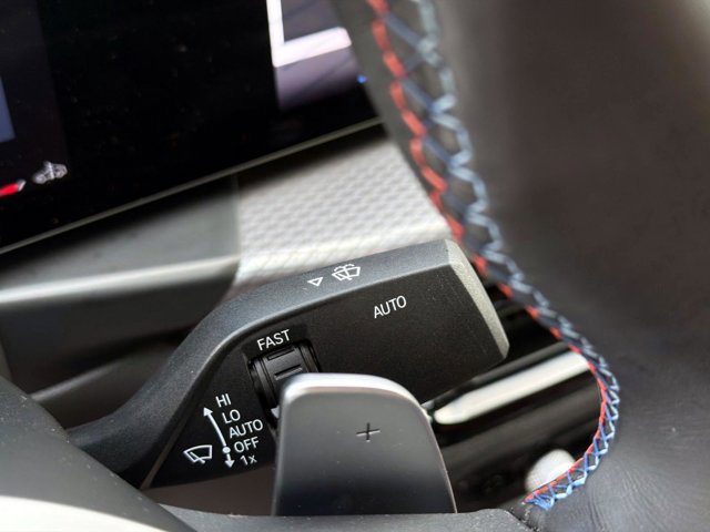 Used 2025 BMW M440i image 29