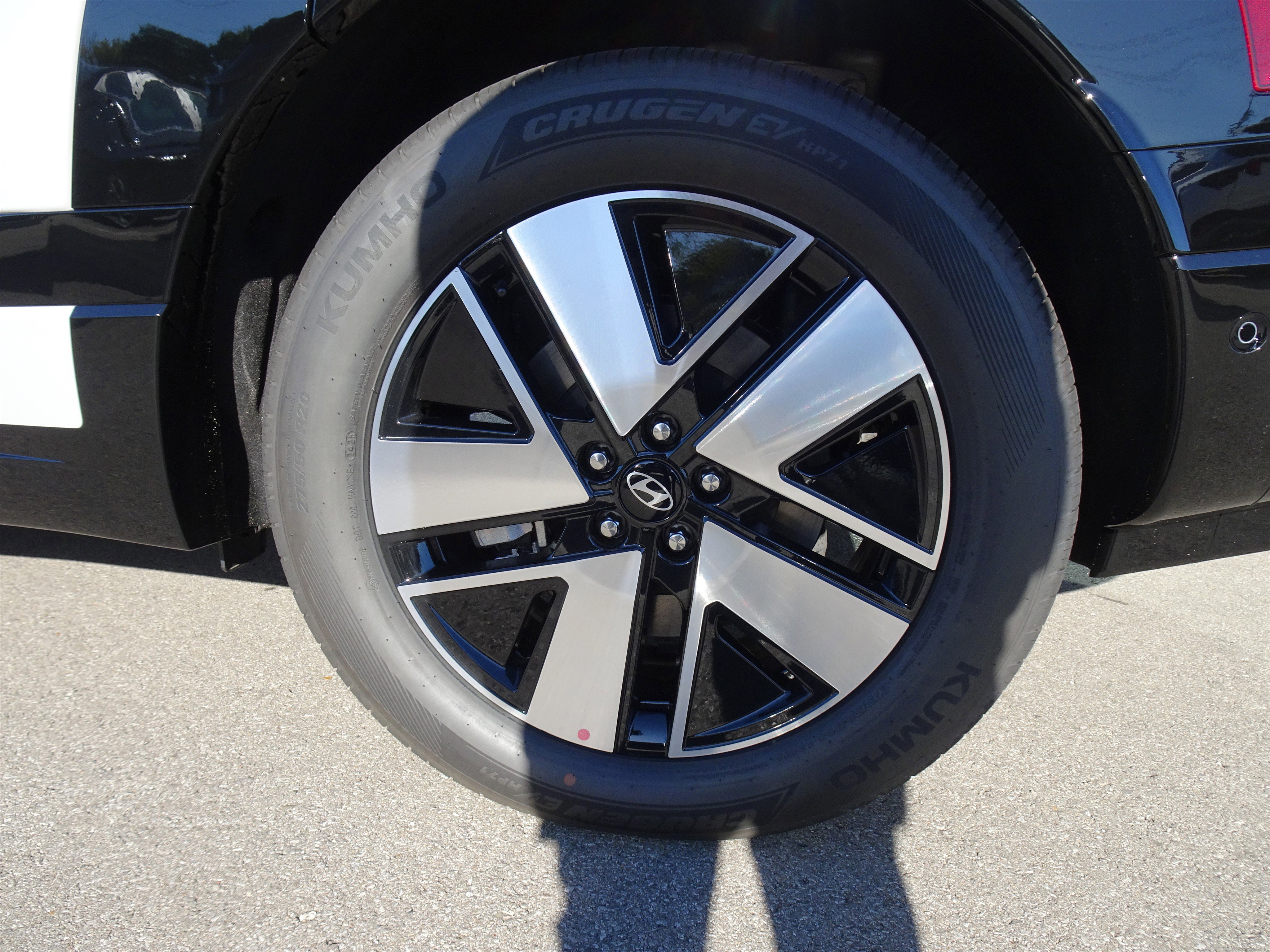 New 2026 Hyundai Ioniq 9 SEL w/ Tow & Go Package image 23