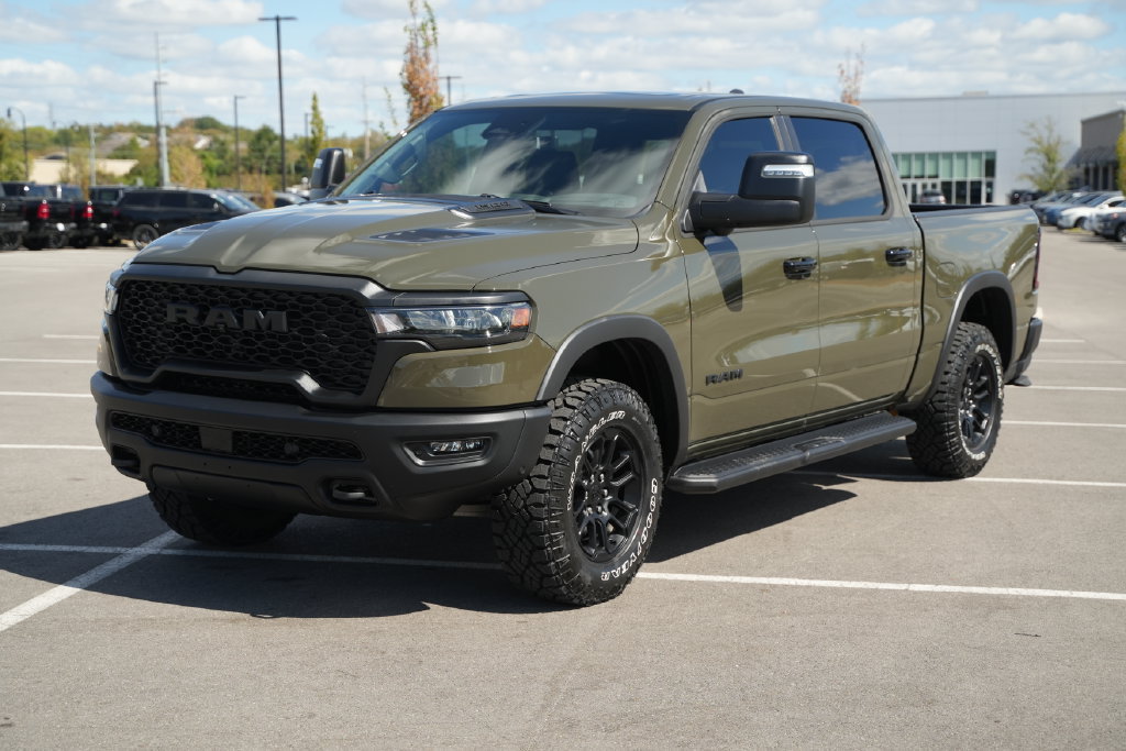 New 2027 RAM 1500 Rebel w/ Rebel Level 2 Equipment Group AWD/4WD image 3