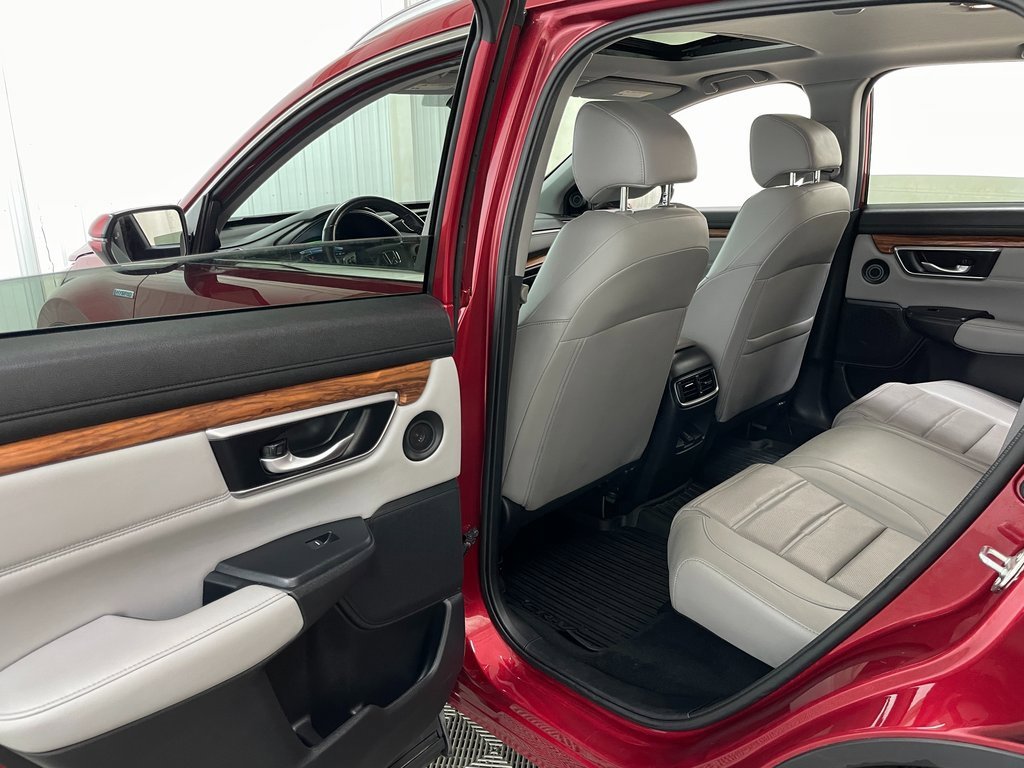 Used 2022 Honda CR-V Touring image 44