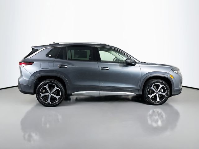 New 2025 Volkswagen Tiguan SE image 8