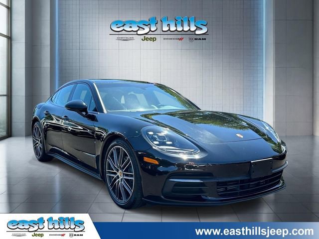 Used 2018 Porsche Panamera 4 AWD/4WD image 1