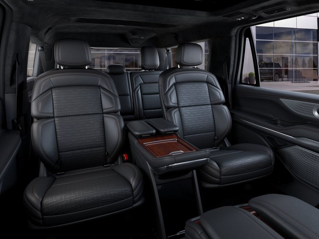 New 2027 Lincoln Navigator L Black Label AWD/4WD image 11