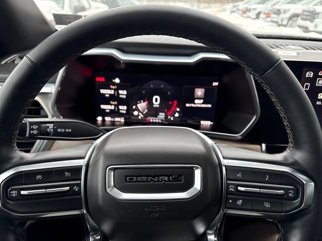 Used 2024 GMC Canyon Denali image 22