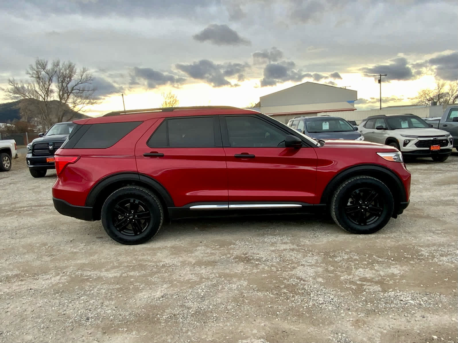 Used 2021 Ford Explorer XLT w/ Class III Trailer Tow Package image 6