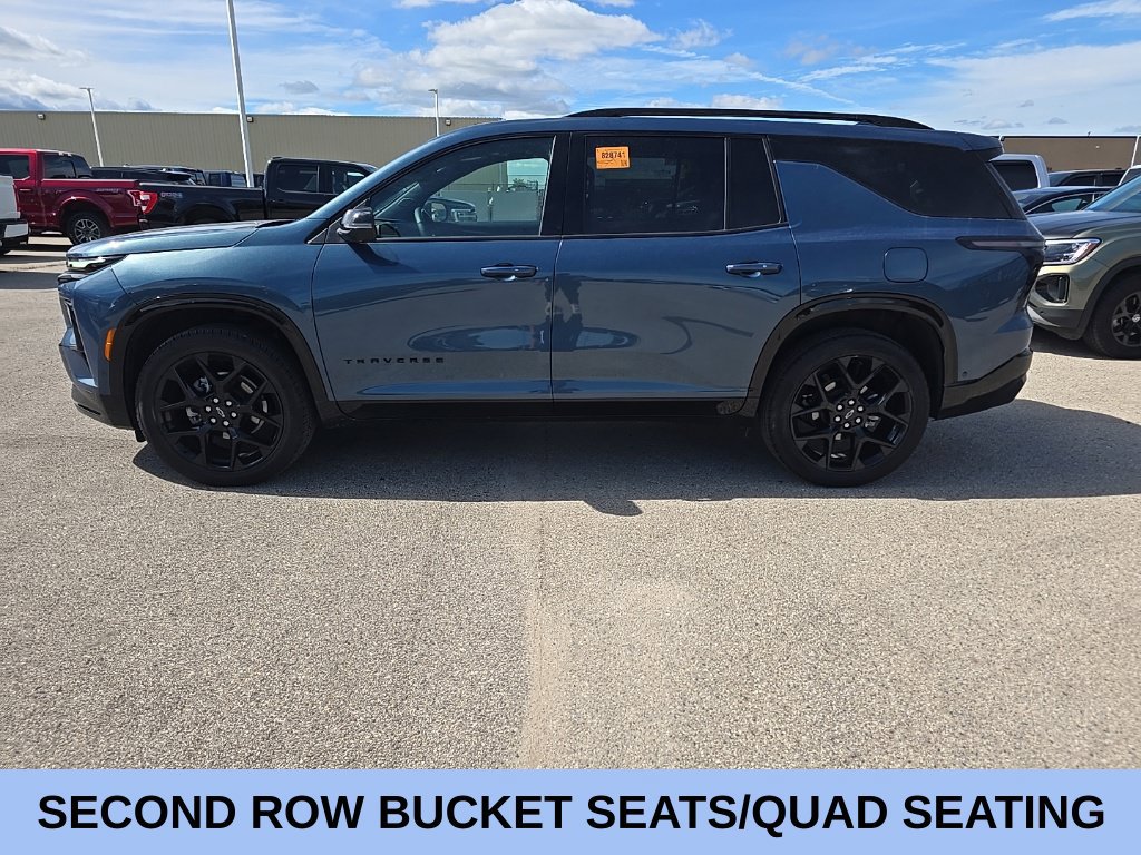 Used 2026 Chevrolet Traverse RS AWD/4WD image 3