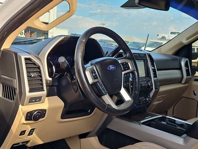 Used 2019 Ford F250 Lariat w/ Lariat Ultimate Package AWD/4WD image 9