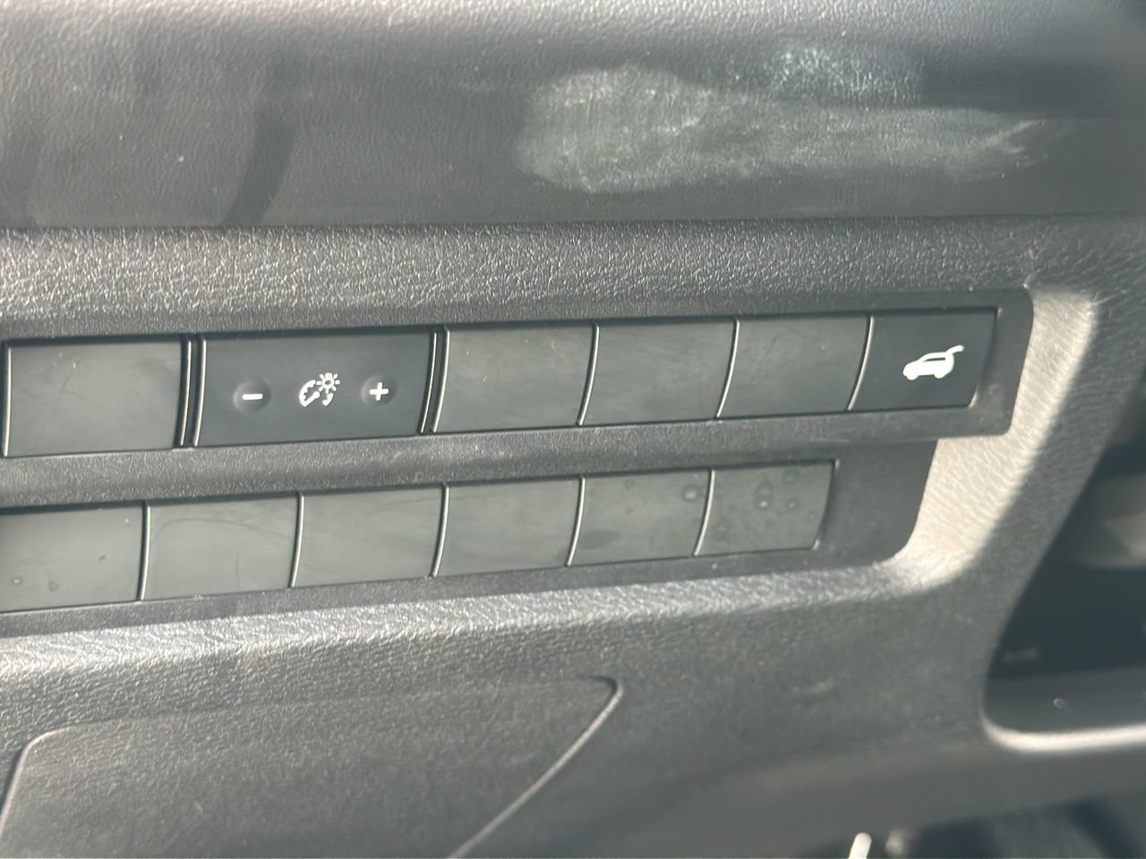 Used 2025 Mitsubishi Outlander SE FWD image 22