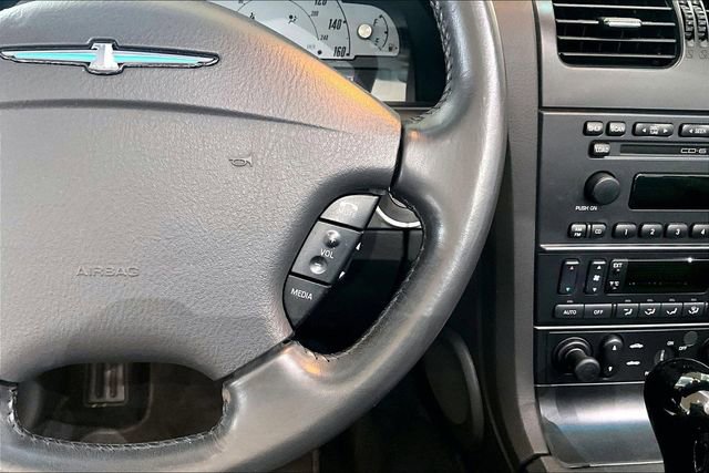 Used 2002 Ford Thunderbird image 10