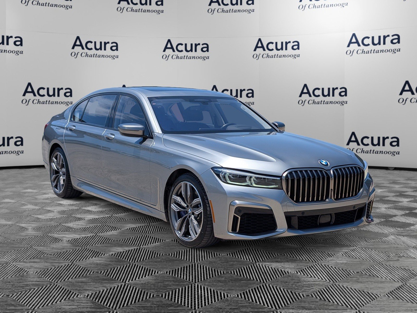 Used 2022 BMW M760i xDrive w/ Luxury Rear Seating Package